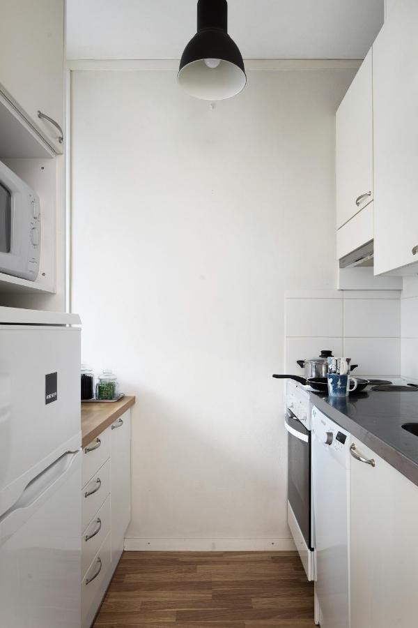 Trendy Nordic Studio By Tram Stop Helsinki Esterno foto
